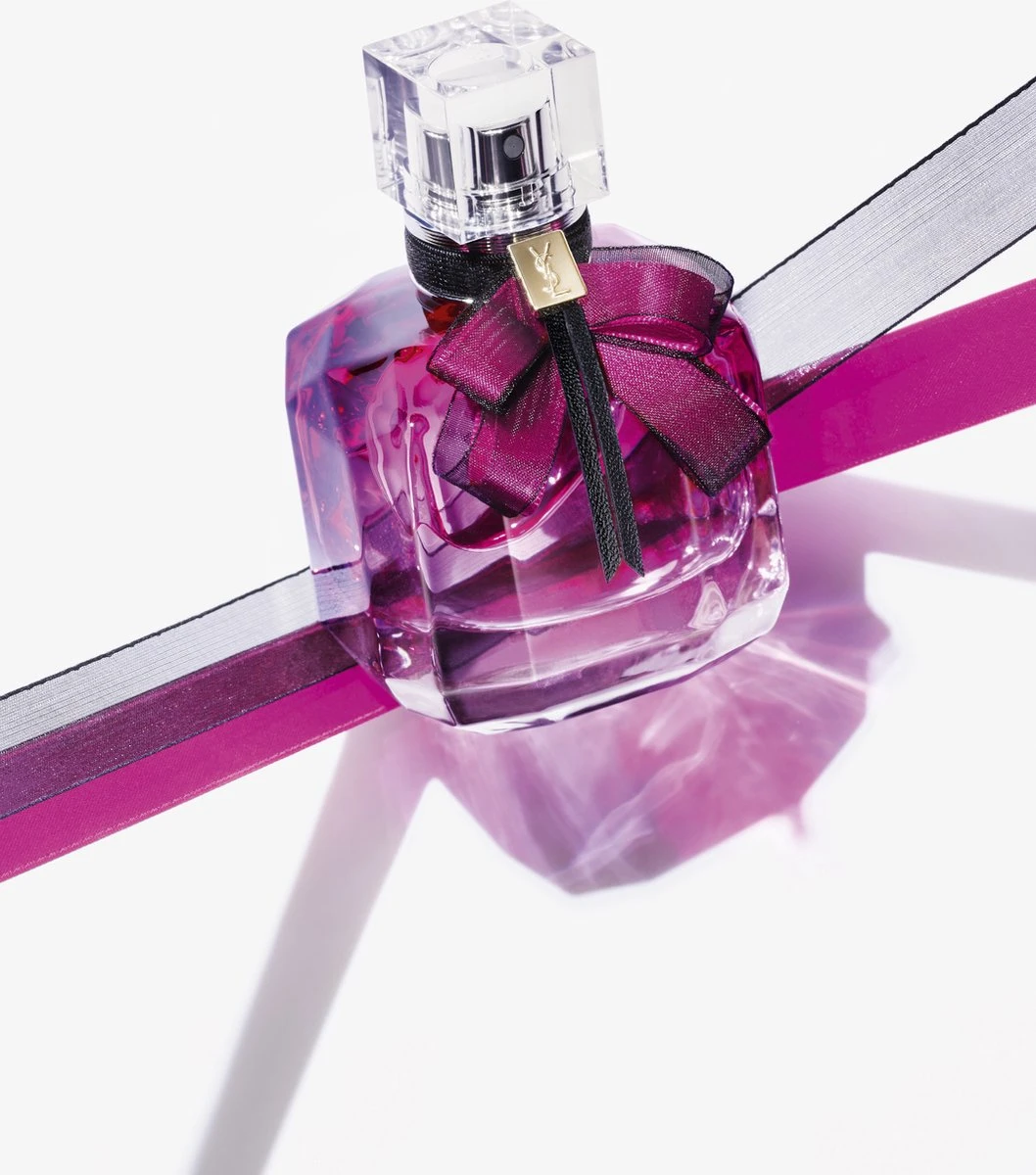 Yves Saint Laurent - Eau De Parfum - Mon Paris Intensement - 30 Ml 7 Yves Saint Laurent - Eau De Parfum - Mon Paris Intensement - 30 Ml - Afbeelding 7