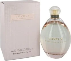 Sarah Jessica Parker Lovely For Women - 100 Ml - Eau De Parfum 8 Sarah Jessica Parker Lovely For Women - 100 Ml - Eau De Parfum -Parfum Korting Winkel 1200x1046 2
