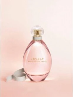 Sarah Jessica Parker Lovely For Women - 100 Ml - Eau De Parfum 10 Sarah Jessica Parker Lovely For Women - 100 Ml - Eau De Parfum -Parfum Korting Winkel 902x1200 4